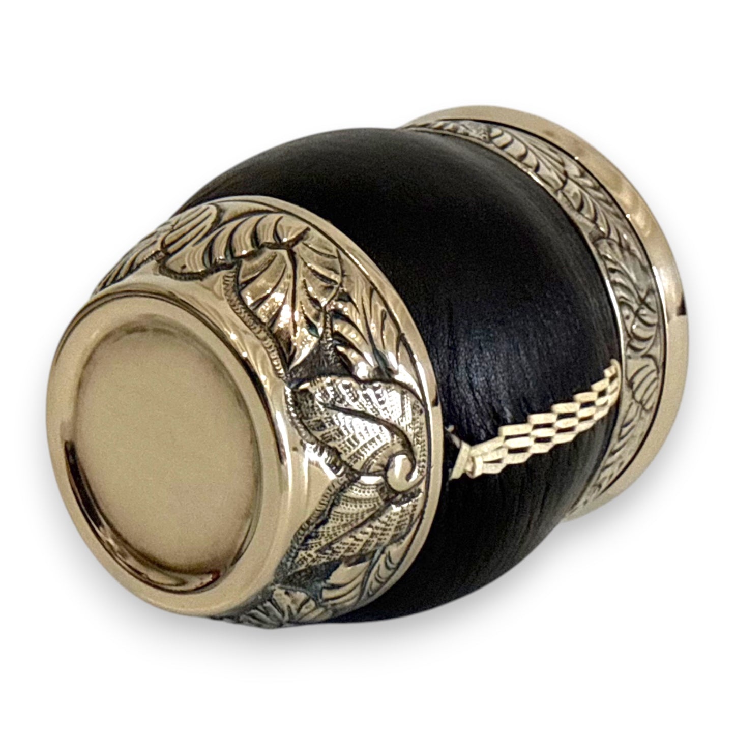 Mate Imperial Nero in Cuoio con base e Virola decorate e Cuciture IDM | Luxury