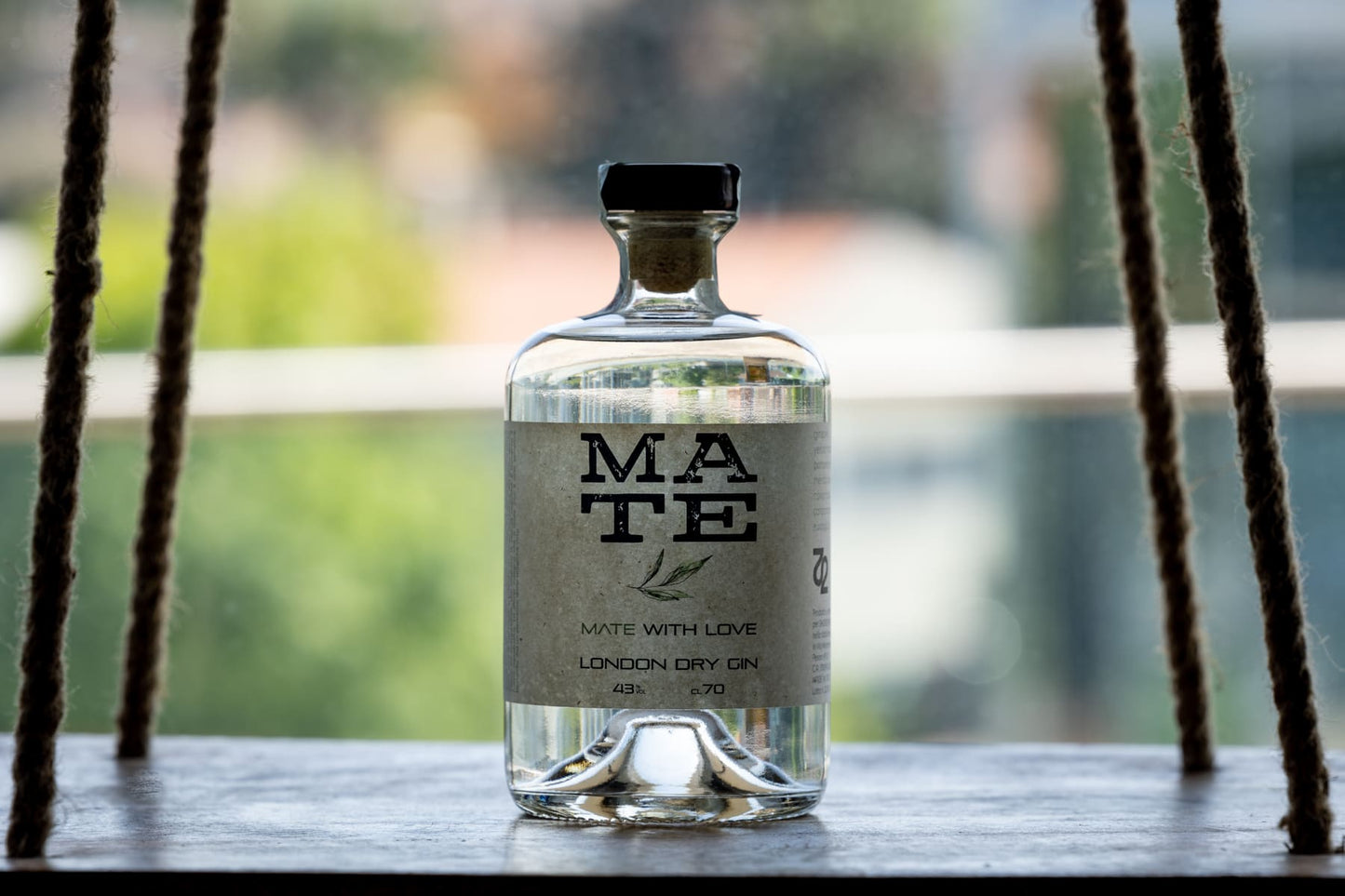 GIN MATE LONDON DRY - MATE CON AMOR 